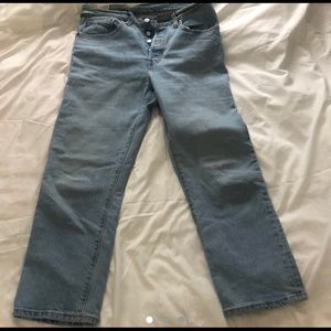 Vintage Levi’s mom jeans